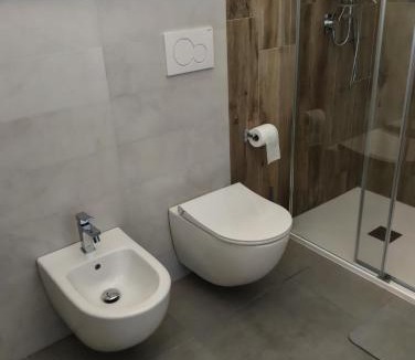 Molfetta Apartment | Daisy Apartment - Cozy Apartment with Balcony - Molfetta