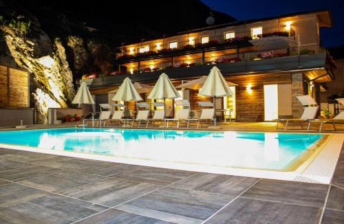 Dascio Apartment | Dascio Silence Ferienwohnung mit Panorama Balkon