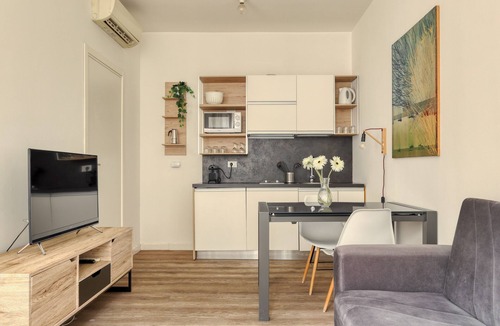 De Angeli Apartment | Delightful studios near Parco Tre Torri