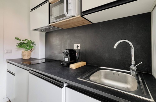 De Angeli Apartment | Delightful studios near Parco Tre Torri