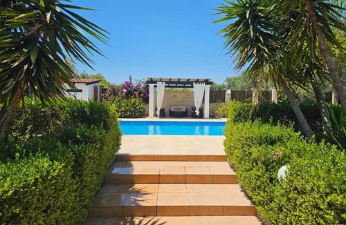 Oria Villa | Delightful villa with pool in landscaped gardens. 15% off remaining dates.