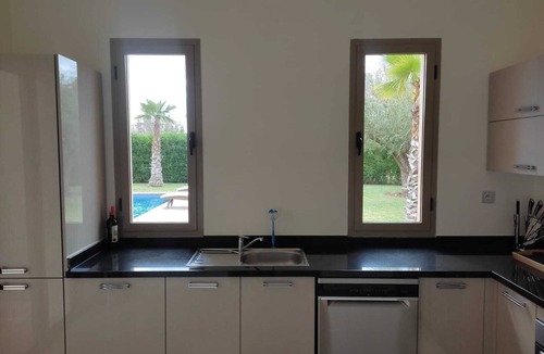 Annakhil Villa | Detached 4-front villa with swimming pool