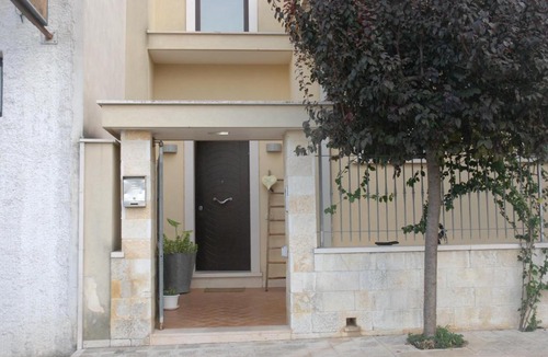 Conversano House | Dimora a Corte Casa Vacanze