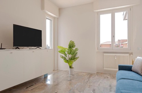 Bergamo Apartment | Domio Fly and Drive - Urban Chic con aria condizionata