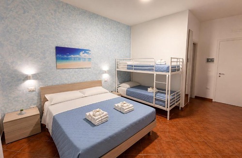 Lido Marini House | Donna Ginevra Rooms - A soli 300m dalla Spiaggia