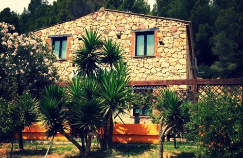 Gonnesa Apartment | Double room with shared pool and kitchen, Wi-Fi and air conditioning