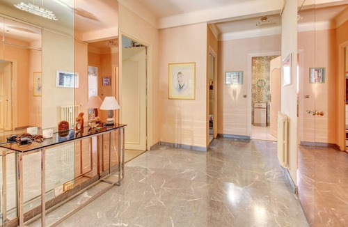 Cimiez Apartment | Downtown Nice