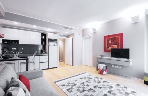 Cerchia dei navigli Apartment | Easylife - Elegant flat at Castello Sforzesco