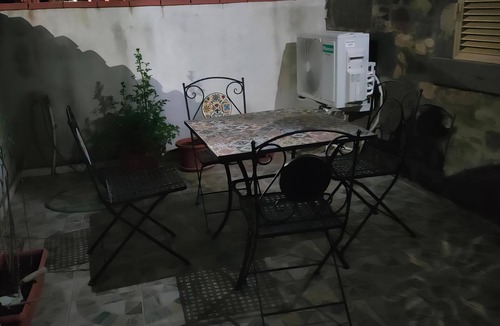 Sagama Apartment | Favisi Rooms