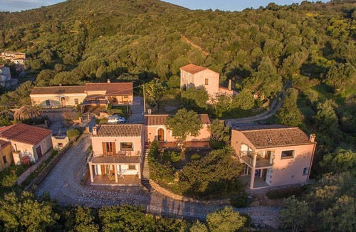 Budoni House | Ferienhaus mit Pool und Meerblick - Nr. 115/1