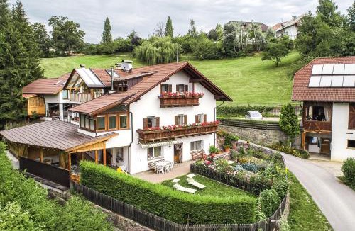 Collalbo Apartment | Ferienwohnung Marienkäfer Rückzugsort inmitten der Natur mit Bergblick