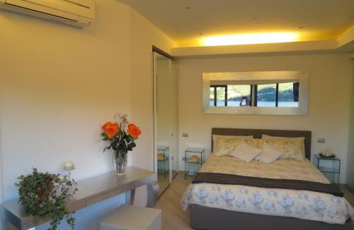 Santa Maria - Rezzonico House | Ficano's Dream
