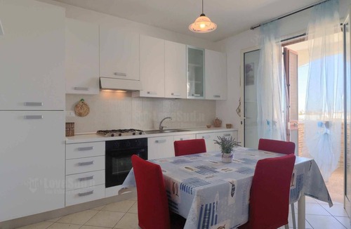 Torre Vado House | Fiori di Pesco - Two Bedroom House, Sleeps 5