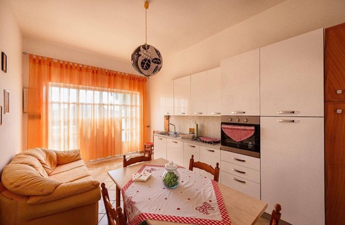 Neviano House | Flat 'Serendila' with wallbox