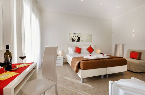 Isolotto House | Florence Comfort B&B