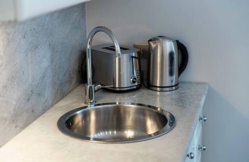 Blevio Apartment | Florissa