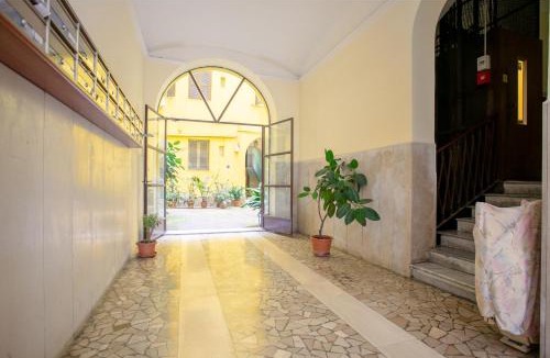 Vatican Apartment | Florje House