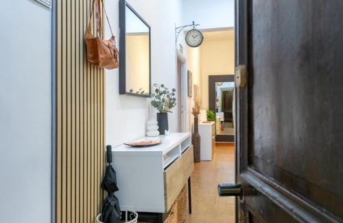 Vatican Apartment | Florje House