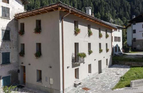 Valtellina Apartment | Foresteria Spluga