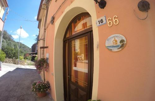 Schifoni Apartment | Francesco Apartment