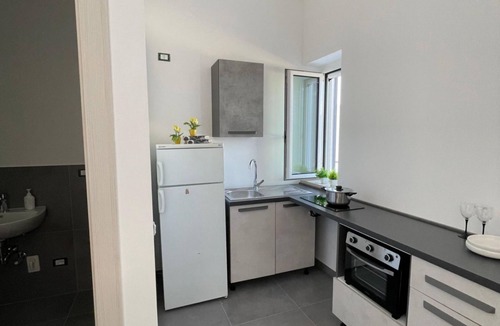 Marina Apartment | Fronte mare Alba chiara - piano terra dx