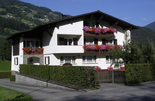 Vandans Apartment | Gästehaus Schoder
