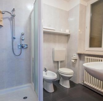 Tuenno Hotel | Garni Castel Ferari