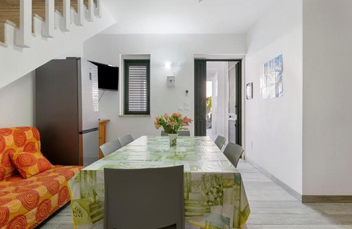 Specchiolla House | Giulia House
