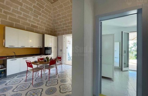 Torre Pali House | Gold Beach House - Two Bedroom House, Sleeps 5
