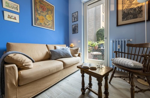 Ticinese Apartment | Guastalla lovely studio with romantic terrace