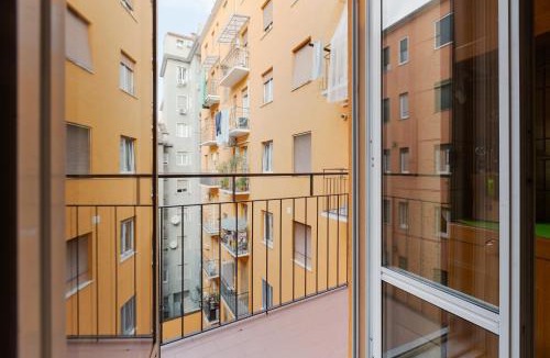 Montalbino Apartment | GuestHost - APT with balcony- M3 Maciachini