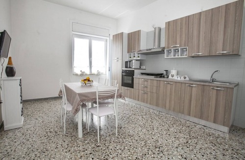 Boscoreale Apartment | GuestHost - Boscoreale Vanilla Flat x4 FREE PARKING