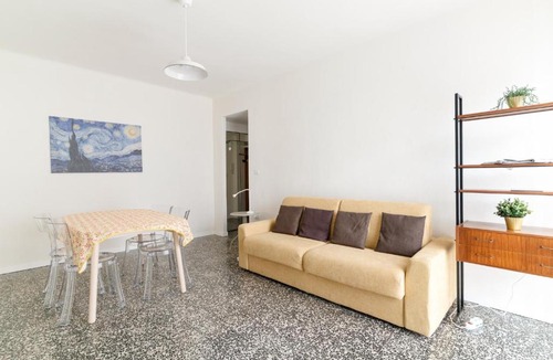 Lambrate Apartment | GuestHost - Città Studi Apartment with balcony