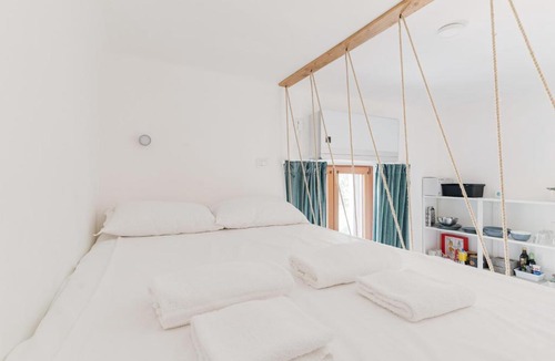 Zona Padova Apartment | GuestHost - Comfy Studio-Flat