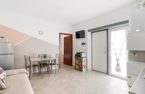 Bruzzano Apartment | GuestHost - Cozy Ground-Floor Apartment in Affori