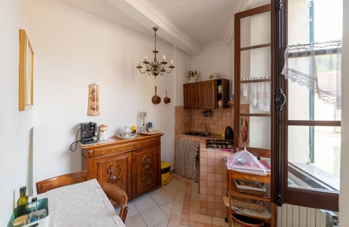 Castel Vittorio Apartment | GuestHost - Discovering Liguria! Castelvittorio Duplex Apt x6
