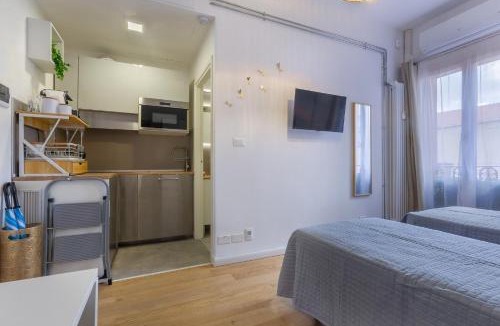 Bologna Fiere District Apartment | GuestHost - Studio BO16 2 min walk from Porta San Donato!