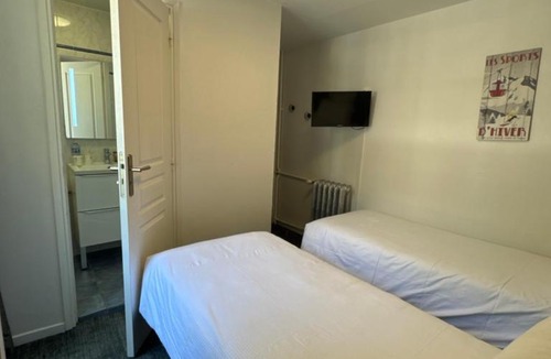 Beuil-les-Launes Hotel | Hôtel Génépi