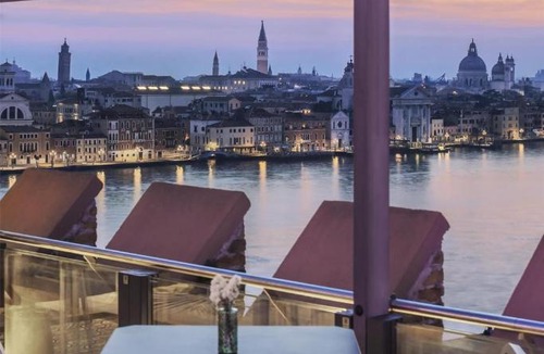 Molina Hotel | Hilton Molino Stucky Venice
