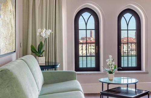 Molina Hotel | Hilton Molino Stucky Venice