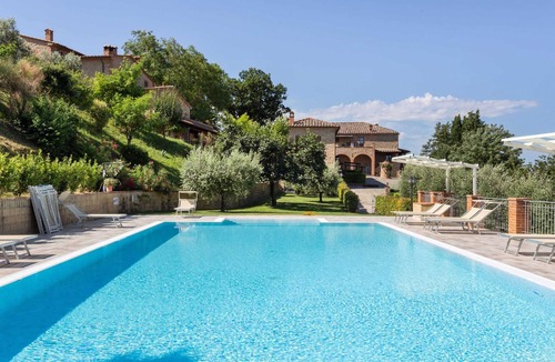 Volterra House | Holiday Home in Volterra With Pool & Views