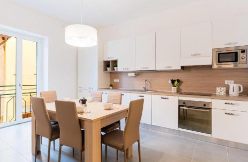 Villanova d'Albenga House | Holiday Home La Terrazza di Villanova by Interhome