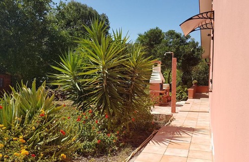 Bosa House | HOME HOLIDAYS PINTADERA