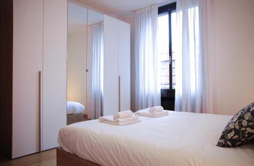Milano 3 Apartment | Home & Pet - Ponte