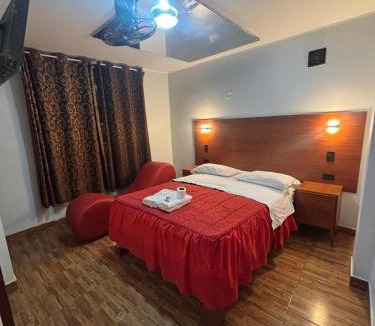 San Martin de Porres House | Hostal Jara
