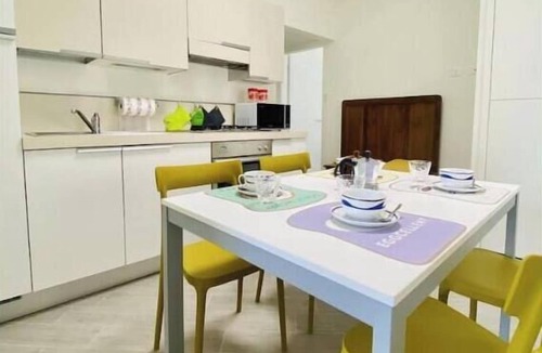 Finale Pia Apartment | Hostdomus - Three-room apartment at Dino's