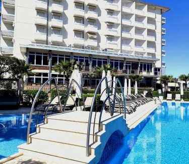 Sottomarina Hotel | Hotel Bristol