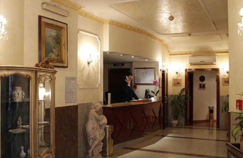 Rione V Ponte Hotel | Hotel Genio