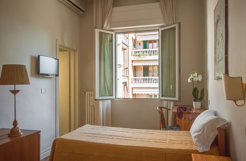 Pontedera Hotel | Hotel La Pace