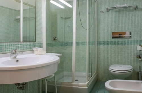 Celano Hotel | Hotel Lory